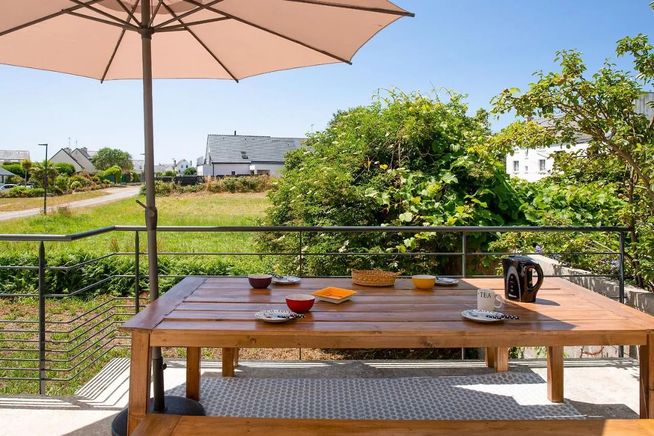 A 400M De La Plage- Terrasse- Jolie Maison Pour 5 Plobannalec Ferienhaus
